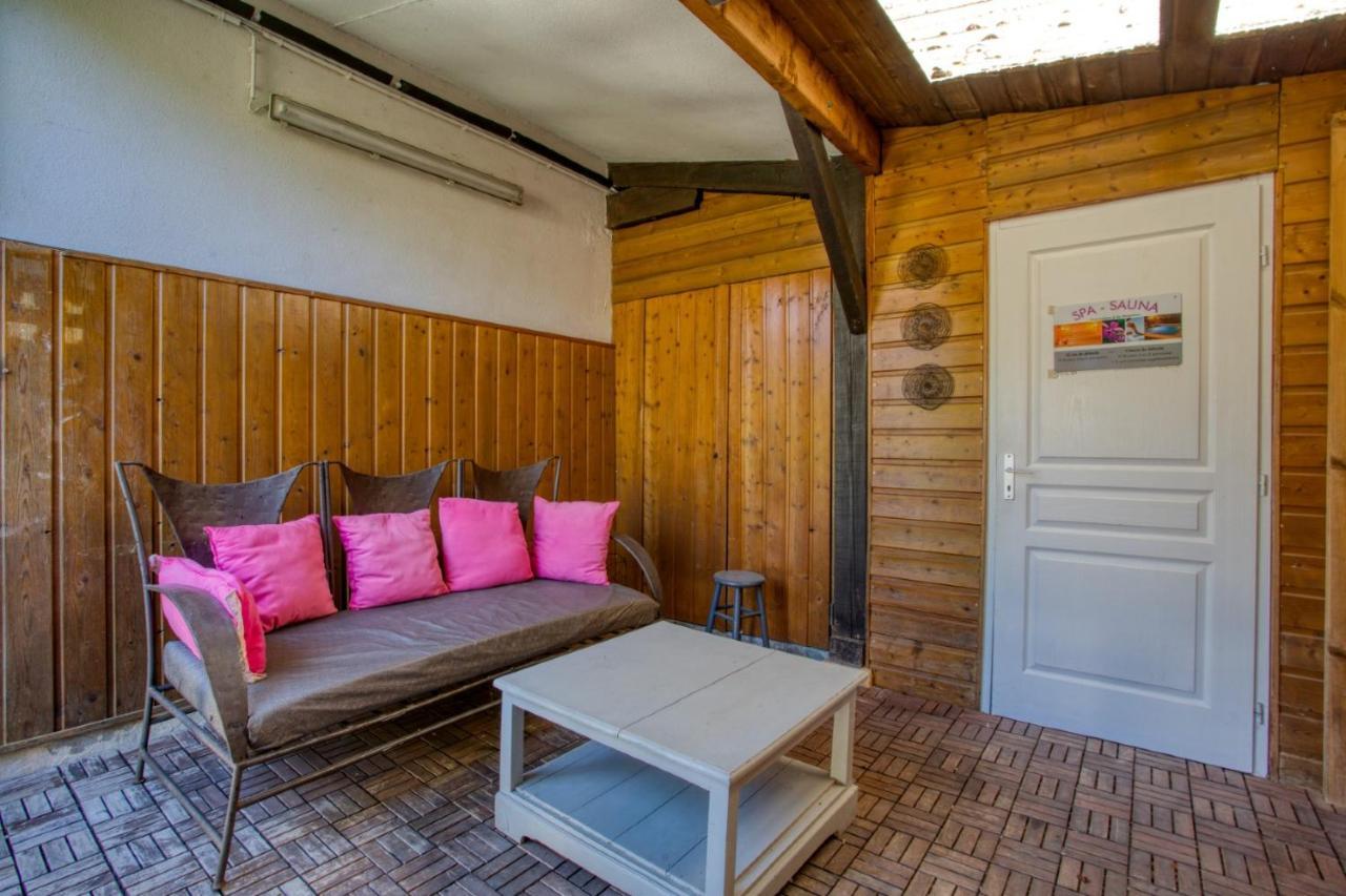 Hotel Le Moulin Du Bleufond Montignac-Lascaux Exterior foto